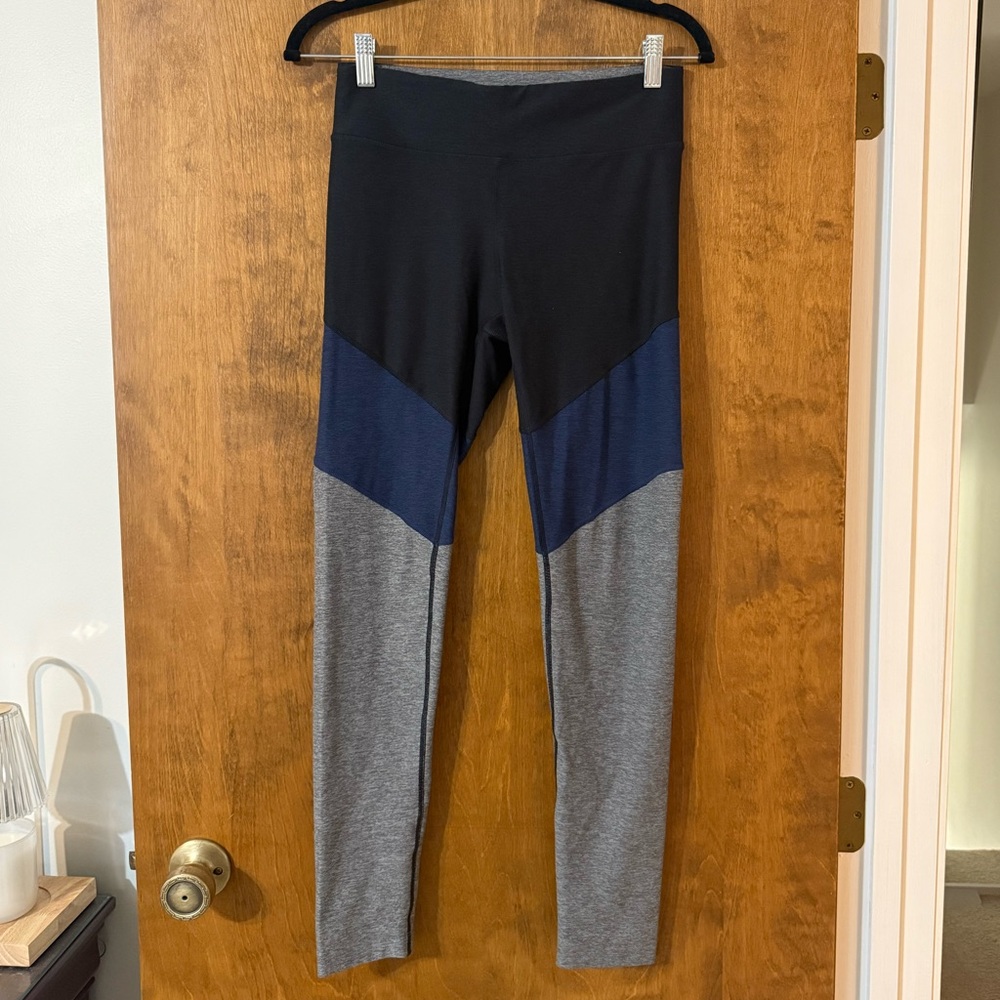 OUTDOOR VOICES 7/8 Leggings